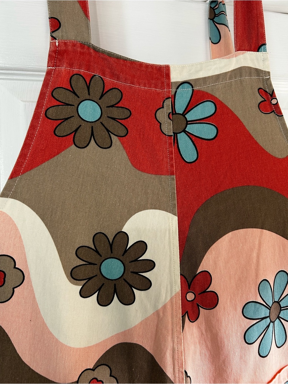 Easel Los Angeles Floral Retro Wide-Leg Jumpsuit Red and Pink Medium 100% Cotton - Picture 6 of 9